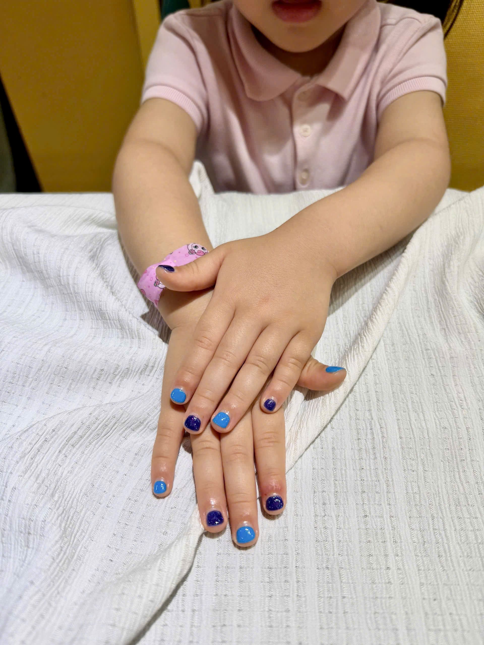 Dịch vụ gel trẻ em tại Cộng Spa & Nail