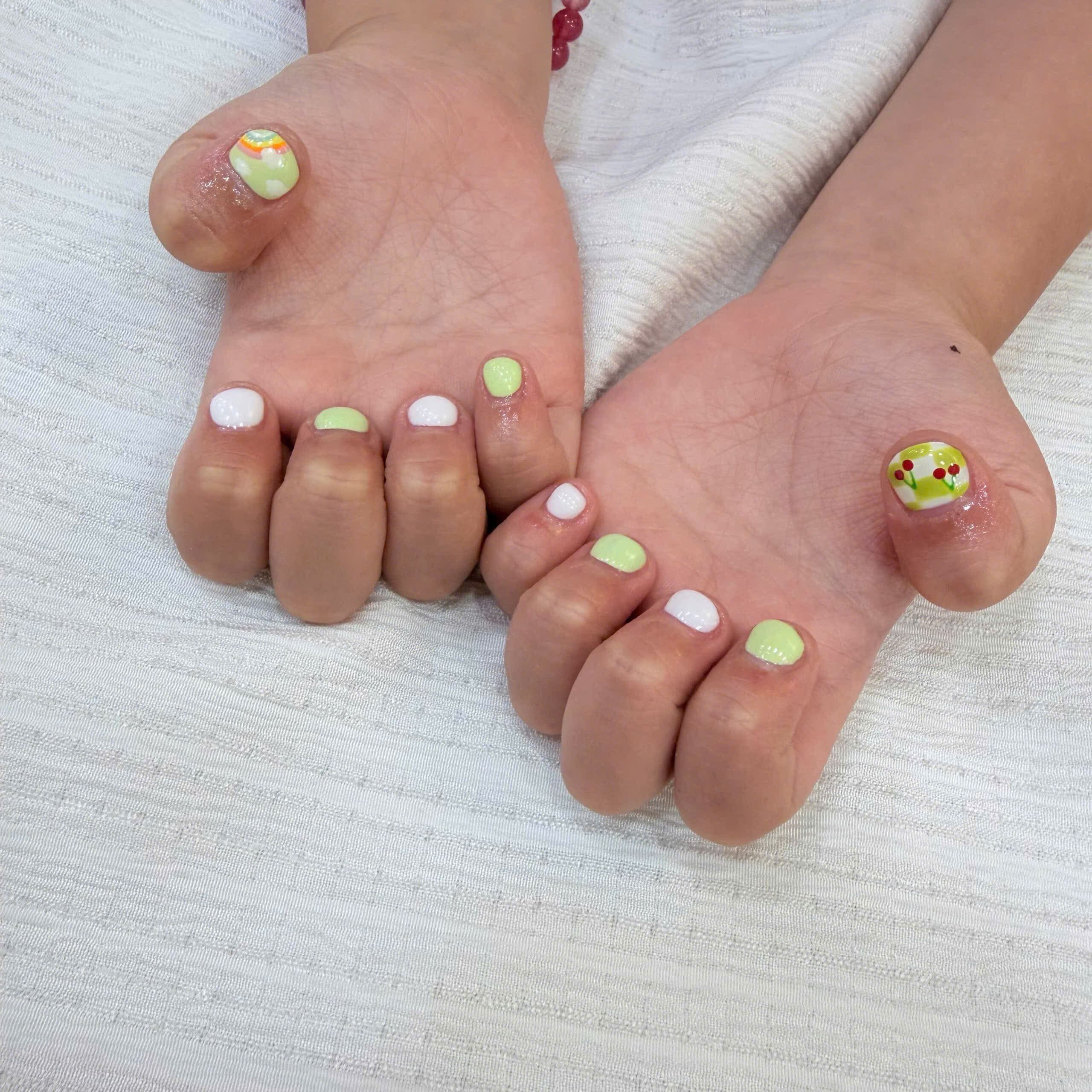 Mẫu gel trẻ em nghệ thuật hoa nổi