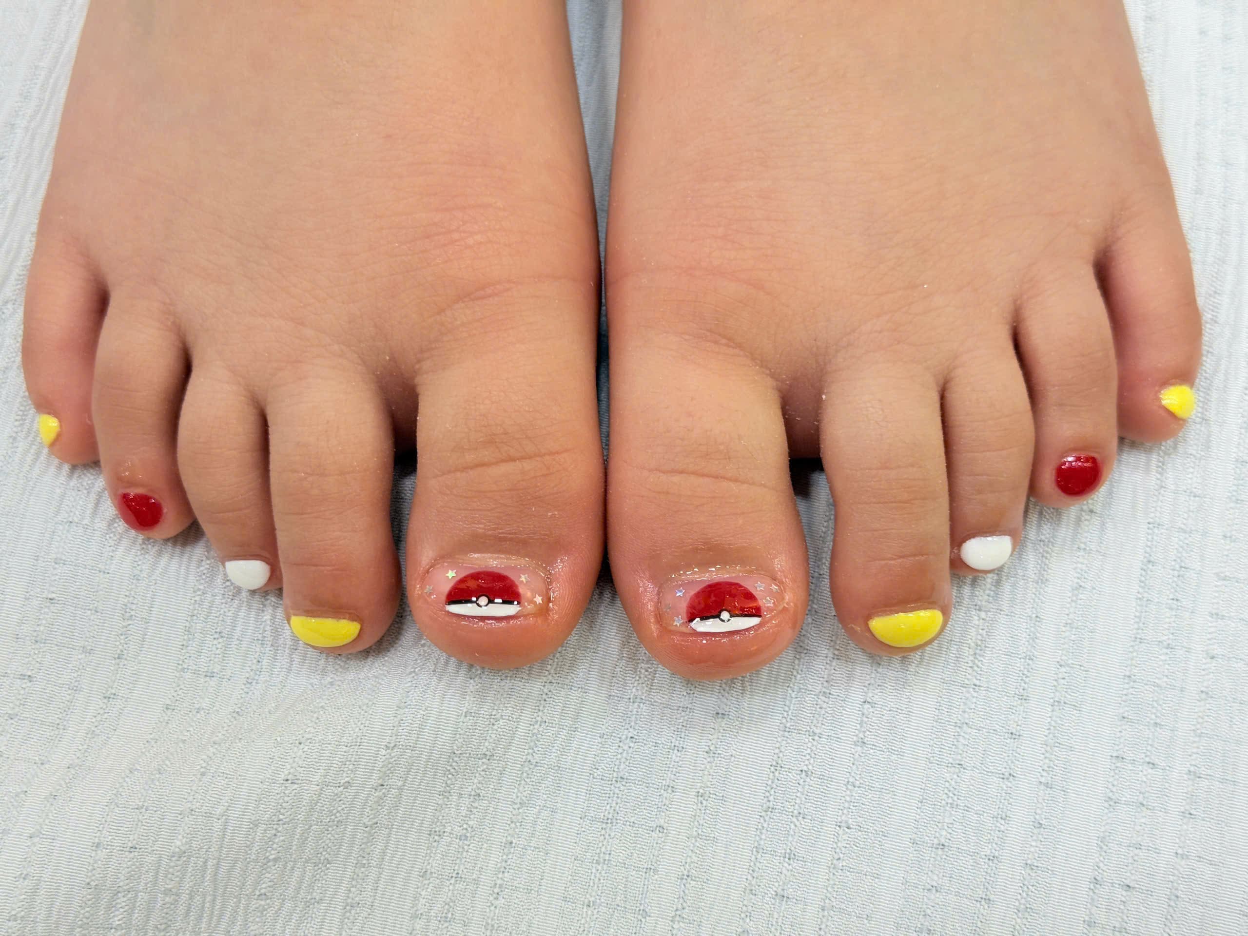 Mẫu gel trẻ em nghệ thuật móng chân